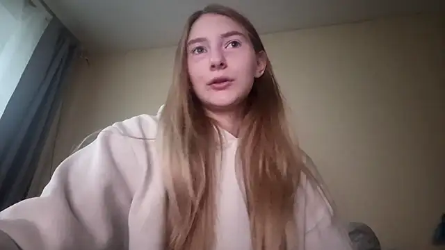 Nymera flare online show from November 4, 6:28 am