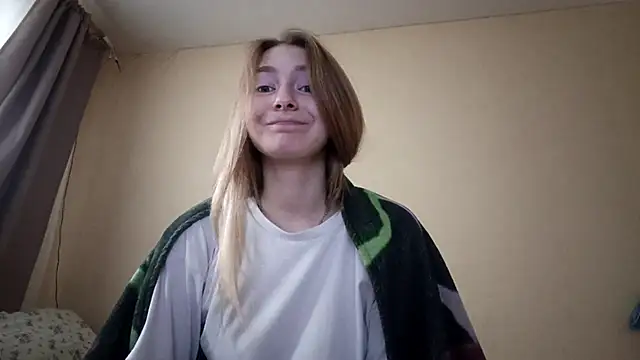 Nymera flare online show from November 3, 6:29 am