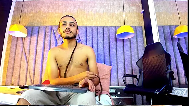 Boss Domiinator online show from October 20, 3:52 am