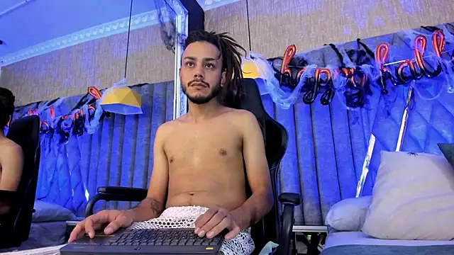 Boss Domiinator online show from November 2, 4:06 am