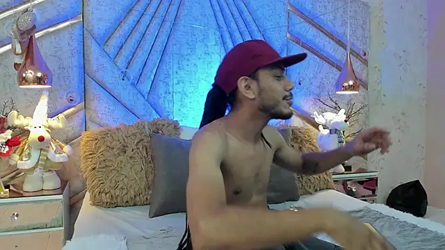 Boss Domiinator online show from December 20, 2:09 pm