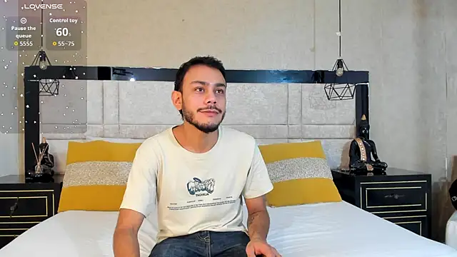 Boss Domiinator online show from January 11, 1:18 pm