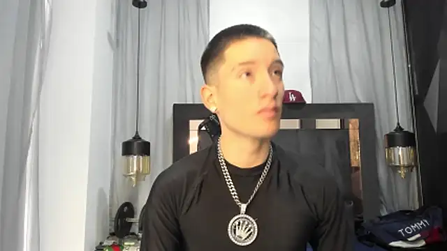 HunterHeat  online show from April 15, 1:37 pm