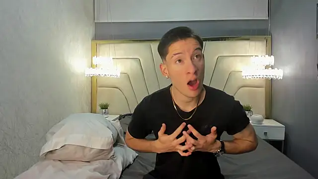 HunterHeat  online show from September 23, 11:39 am