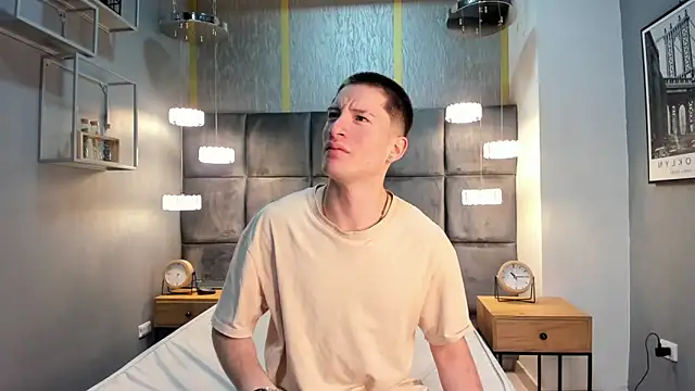 HunterHeat  online show from November 12, 11:58 am