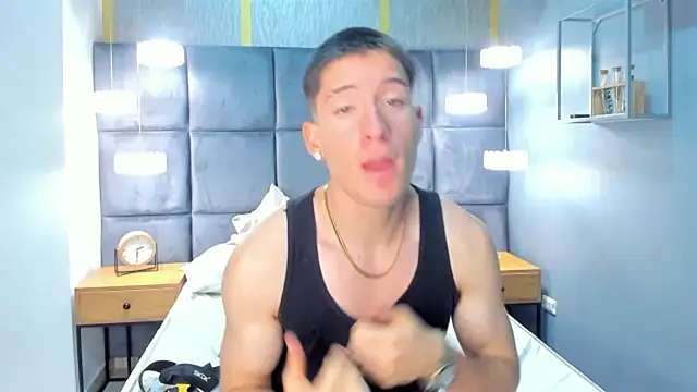 HunterHeat  online show from September 19, 12:53 pm