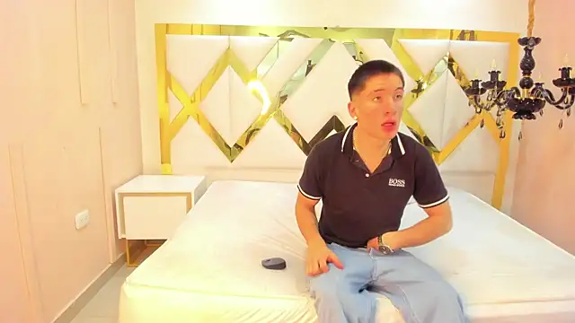 HunterHeat  online show from September 13, 11:32 am