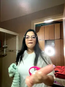 alilith online show from October 25, 6:19 pm