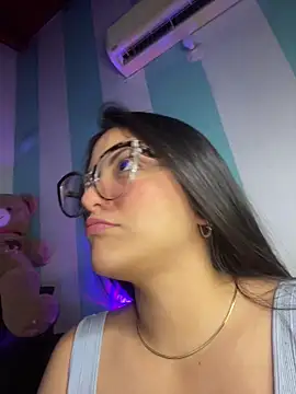 alilith online show from January 16, 8:46 pm