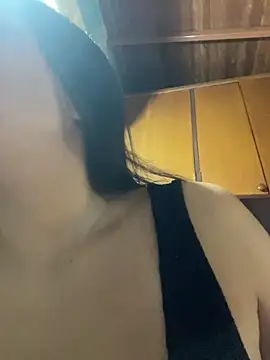 alilith online show from November 14, 9:07 pm