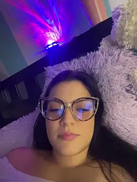 alilith online show from November 20, 7:36 pm