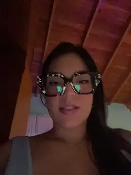 alilith online show from February 9, 7:23 pm