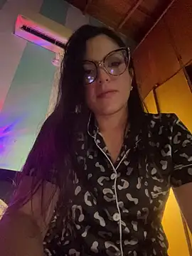 alilith online show from November 23, 3:22 pm