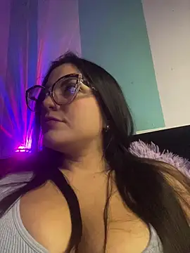 alilith online show from November 26, 7:25 pm