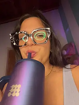 alilith online show from March 17, 8:34 pm