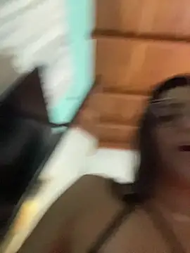 alilith online show from December 5, 6:50 pm