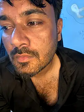 Snapshot of MeekBatgirl chatting on October 30, 7:33 pm MeekBatgirl online show from October 30, 7:33 pm