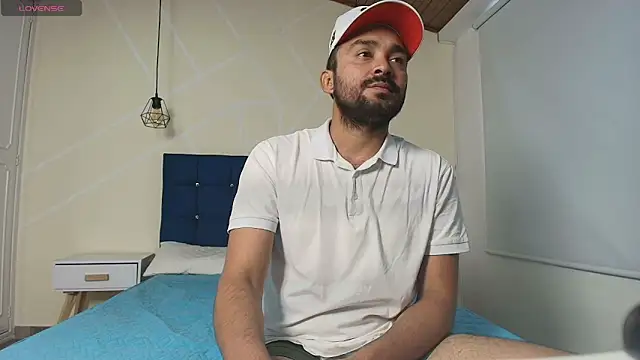 Snapshot of _Jacsoon_ chatting on November 26, 11:32 am Jacsoon online show from November 26, 11:32 am