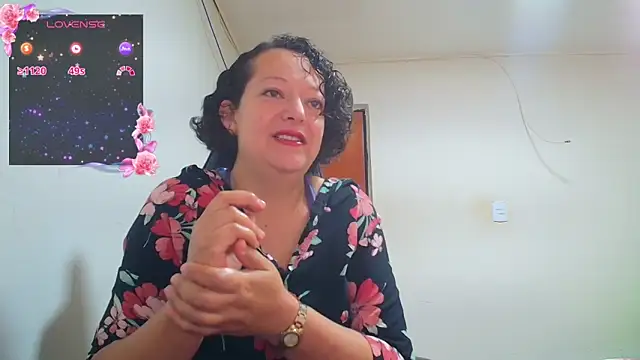 Snapshot of Miss_Oriana chatting on November 21, 8:02 am Miss Oriana online show from November 21, 8:02 am