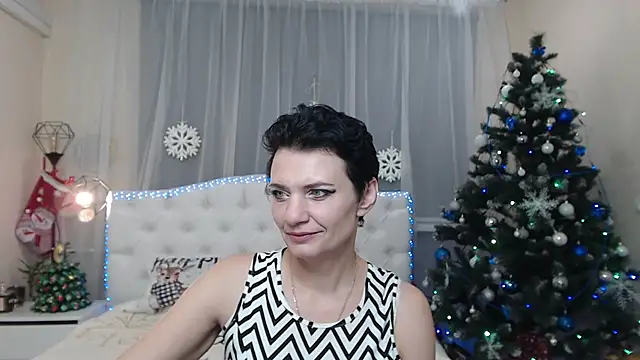 AvaSaturnian online show from November 29, 12:05 pm