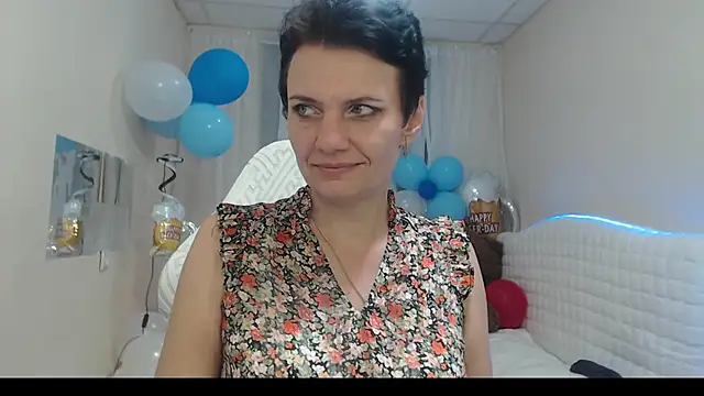 Snapshot of AvaSaturnian chatting on October 8, 12:28 pm AvaSaturnian online show from October 8, 12:28 pm