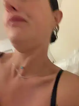 Remirosee online show from June 6, 7:41 pm