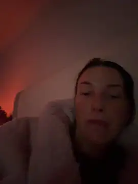 Remirosee online show from February 4, 10:05 pm