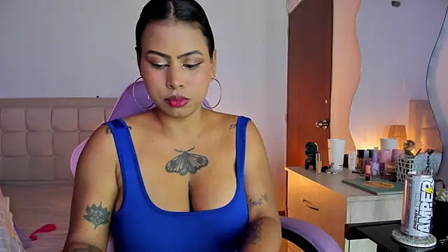 Michluxe 69 online show from July 13, 2:55 am