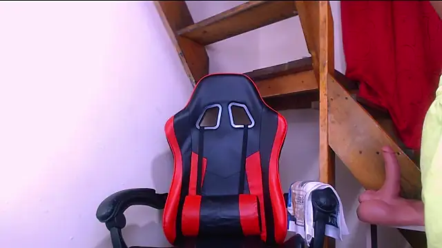 dilan abraham12 online show from April 15, 9:26 am