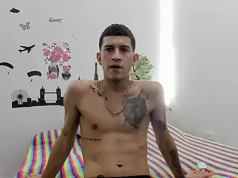 dilan abraham12 online show from September 28, 11:44 pm