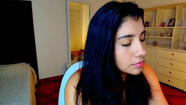 Snapshot of nina_moen chatting on November 11, 2:50 am nina moen online show from November 11, 2:50 am