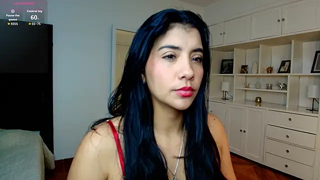 Snapshot of nina_moen chatting on November 8, 12:47 am nina moen online show from November 8, 12:47 am