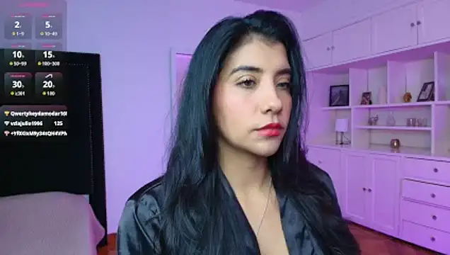 nina moen online show from October 9, 10:38 am