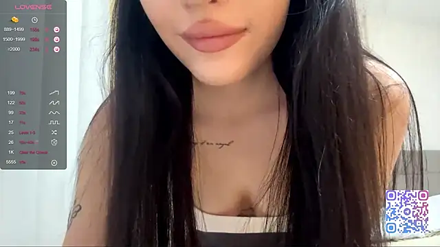 AuraJefcoat online show from January 18, 3:04 pm