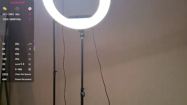 Snapshot of Pony_Claid chatting on October 28, 9:58 pm Pony Claid online show from October 28, 9:58 pm