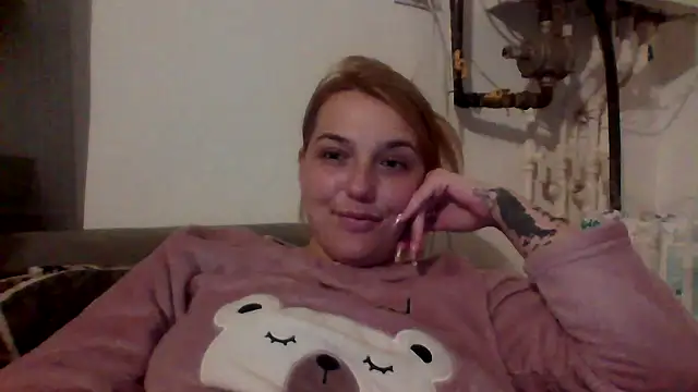 Sakura 2000 online show from March 10, 9:08 pm