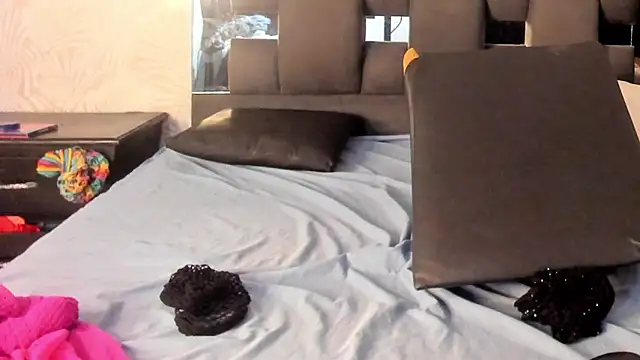 MissDiabla  online show from November 6, 11:53 pm