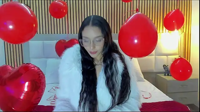 Roseaurora online show from February 14, 11:54 am