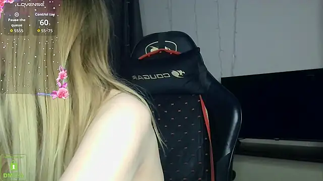 BabbbyFoxxx online show from February 24, 4:13 am