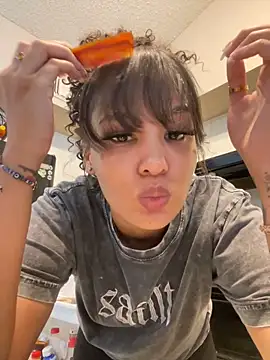 Snapshot of Prettygirl6070 chatting on September 22, 5:19 pm Prettygirl6070 online show from September 22, 5:19 pm