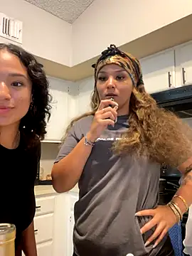 Snapshot of Prettygirl6070 chatting on September 11, 8:42 pm Prettygirl6070 online show from September 11, 8:42 pm