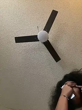 Snapshot of Prettygirl6070 chatting on September 12, 8:08 pm Prettygirl6070 online show from September 12, 8:08 pm