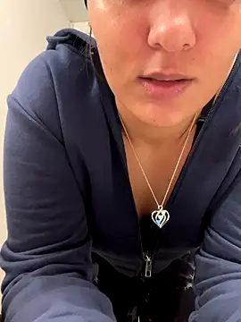 Snapshot of Prettygirl6070 chatting on September 30, 6:25 pm Prettygirl6070 online show from September 30, 6:25 pm