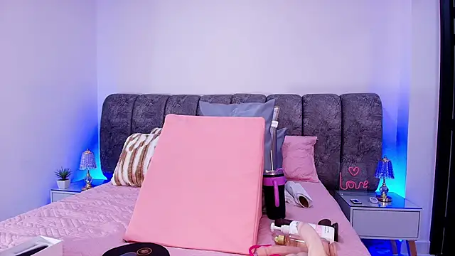 sweegirl69 online show from November 14, 12:09 pm