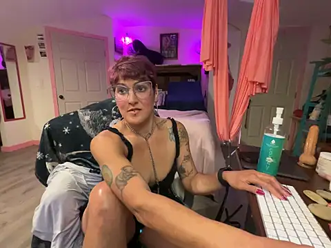 kinkycanner online show from March 22, 3:43 am