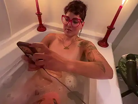 kinkycanner online show from April 4, 5:25 am