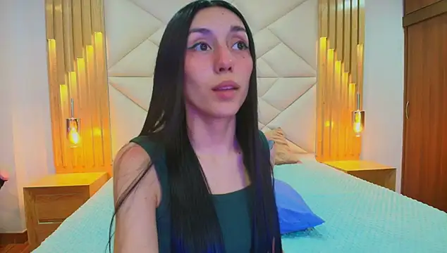 Laia and Damian online show from October 4, 7:37 pm