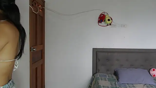 Celestte Dior online show from November 13, 7:07 pm