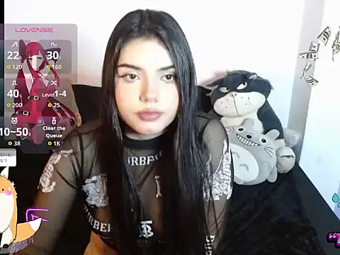 Snapshot of Emma_yui19 chatting on October 5, 9:49 pm Emma yui19 online show from October 5, 9:49 pm