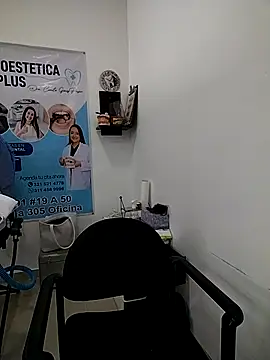 Madisson-04  online show from November 24, 3:45 pm